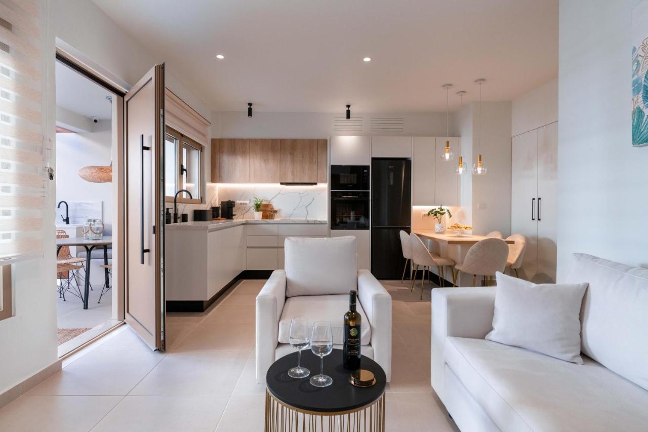 Mariann Premium Suites Lardos Exteriör bild