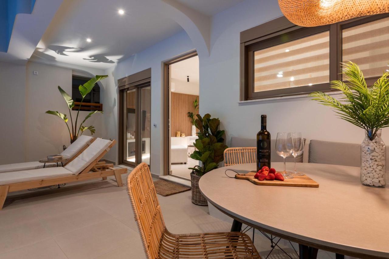 Mariann Premium Suites Lardos Exteriör bild